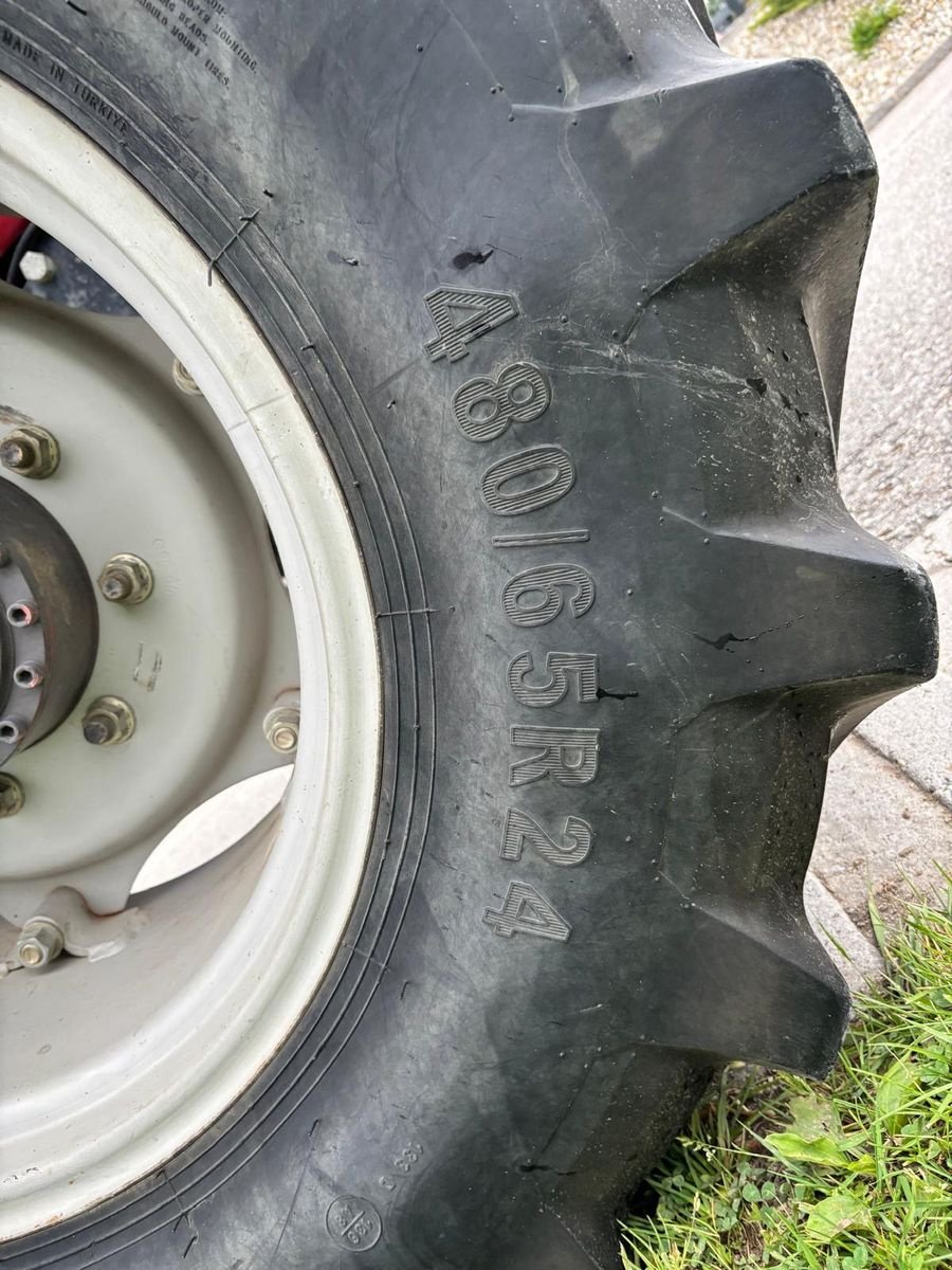 Traktor of the type Massey Ferguson 6140-4 F, Gebrauchtmaschine in NATTERNBACH (Picture 5)