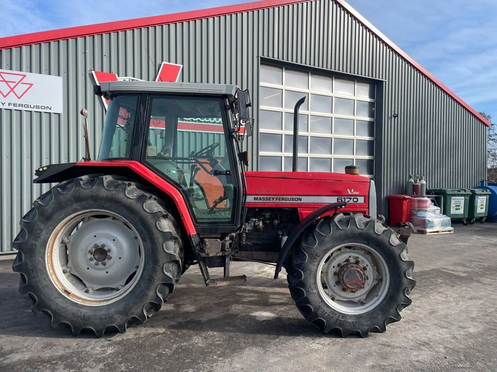 Traktor du type Massey Ferguson 6170 DYNASHIFT, Neumaschine en MARIENHEEM (Photo 2)