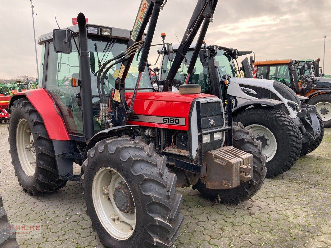 Traktor van het type Massey Ferguson 6180 Dynashift, Gebrauchtmaschine in Bockel - Gyhum (Foto 4)