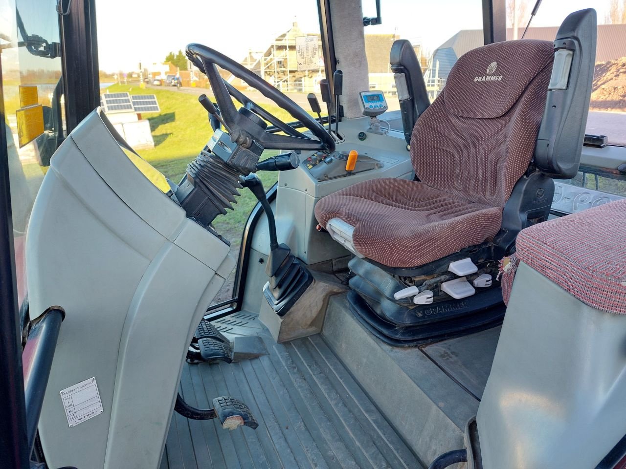 Traktor des Typs Massey Ferguson 6180, Gebrauchtmaschine in Ouderkerk aan den IJssel (Bild 9)