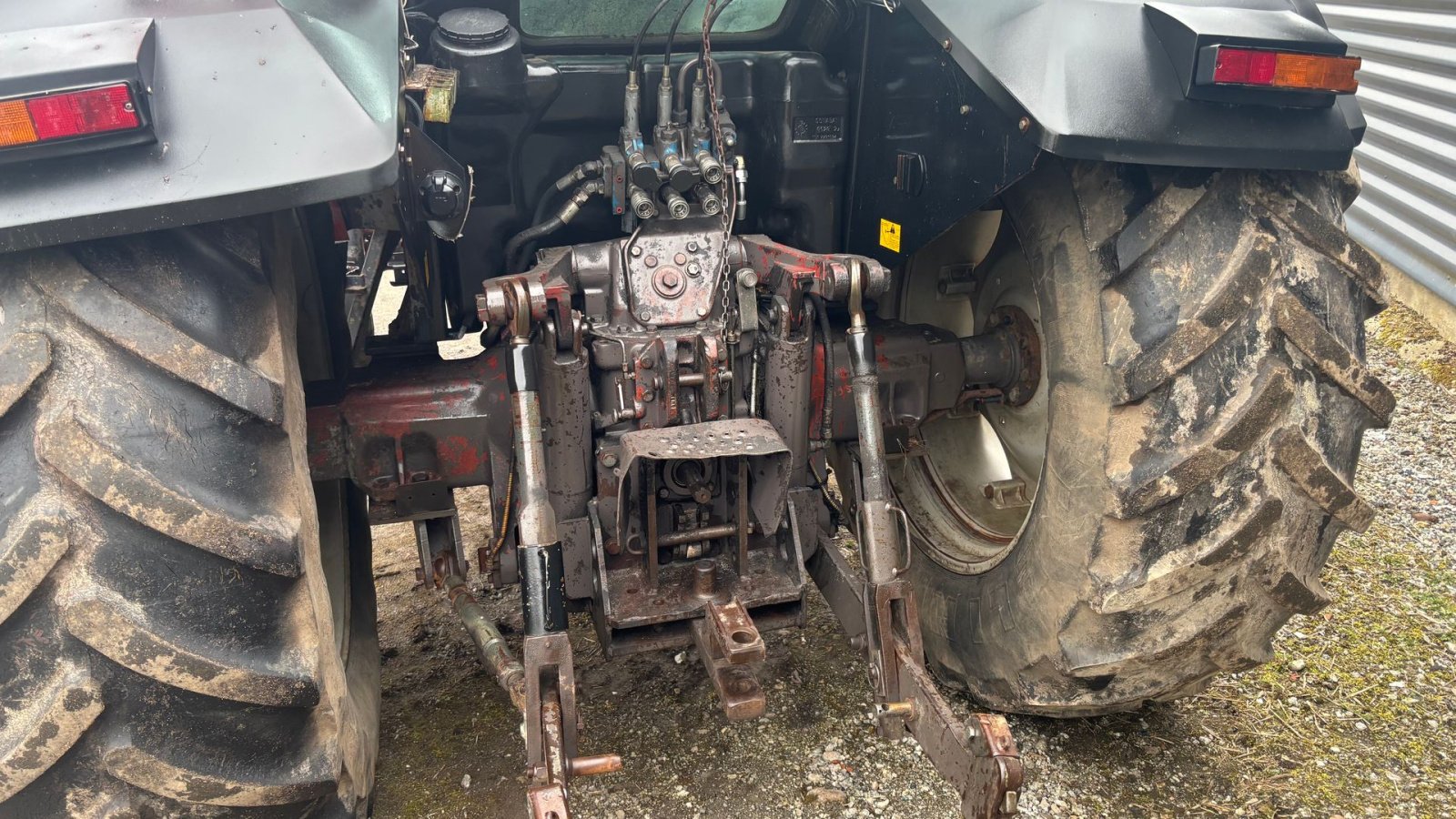 Traktor Türe ait Massey Ferguson 6180, Gebrauchtmaschine içinde Nykøbing Mors (resim 4)