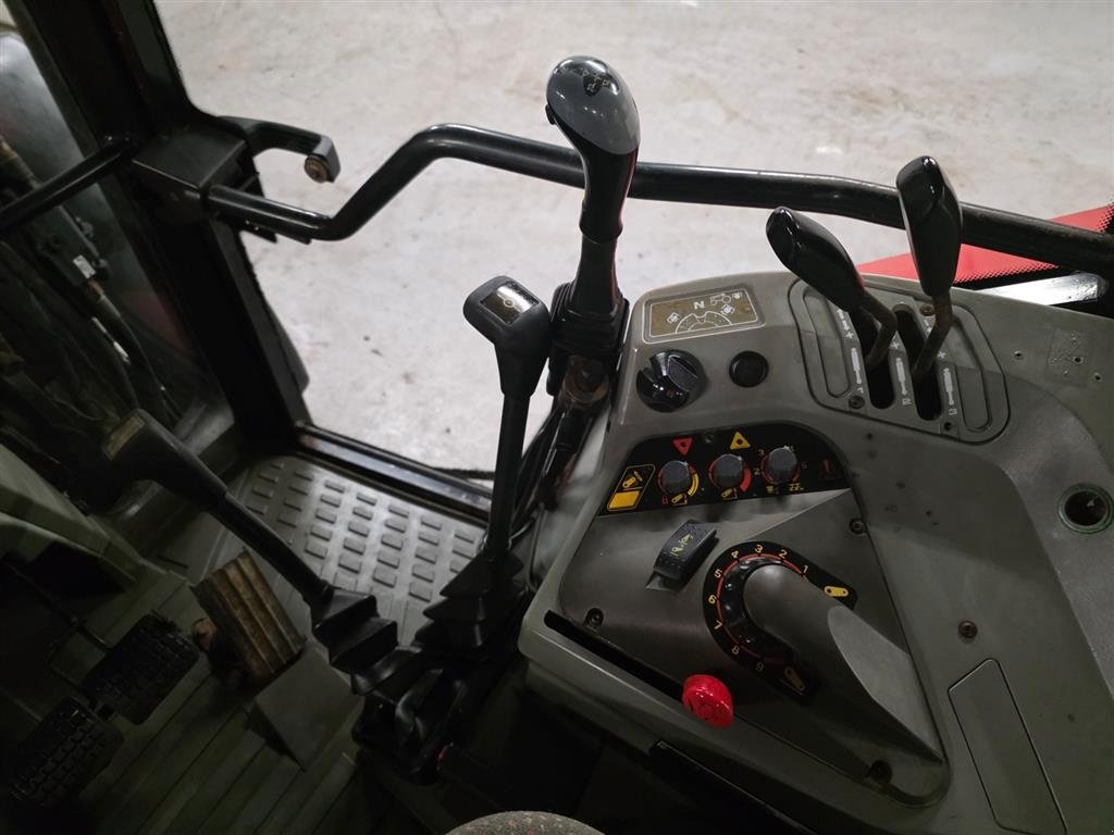 Traktor des Typs Massey Ferguson 6180, Gebrauchtmaschine in Ølen (Bild 14)