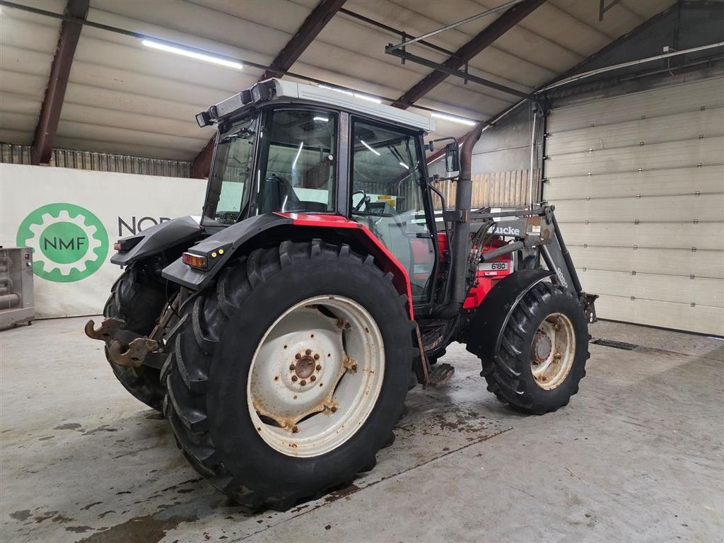 Traktor des Typs Massey Ferguson 6180, Gebrauchtmaschine in Ølen (Bild 5)
