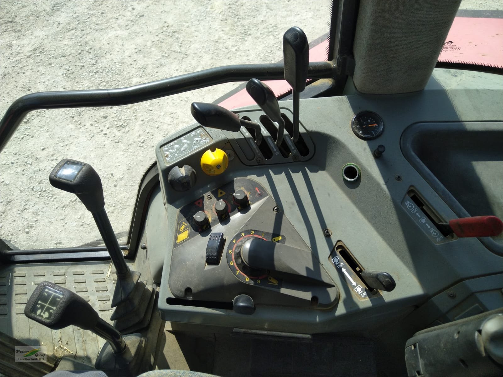 Traktor tip Massey Ferguson 6180A Dynashift, Gebrauchtmaschine in Pegnitz-Bronn (Poză 12)