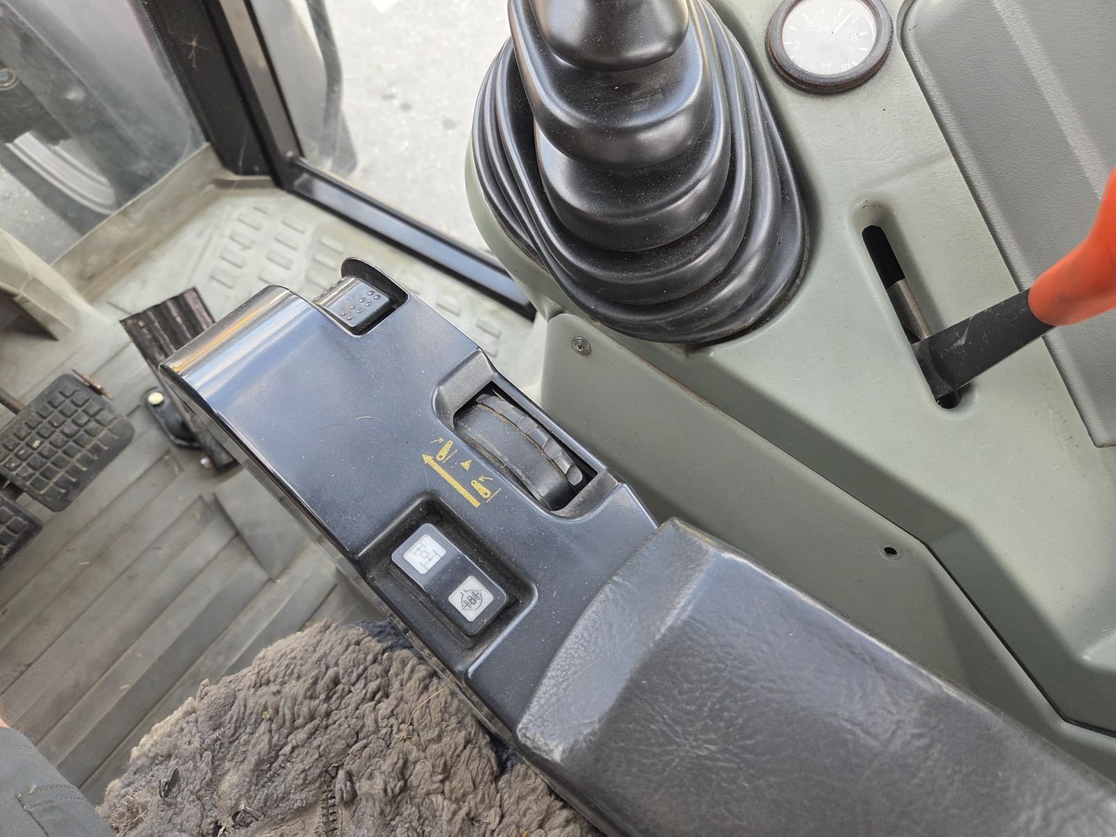 Traktor of the type Massey Ferguson 6235-4, Gebrauchtmaschine in Sulzberg (Picture 27)