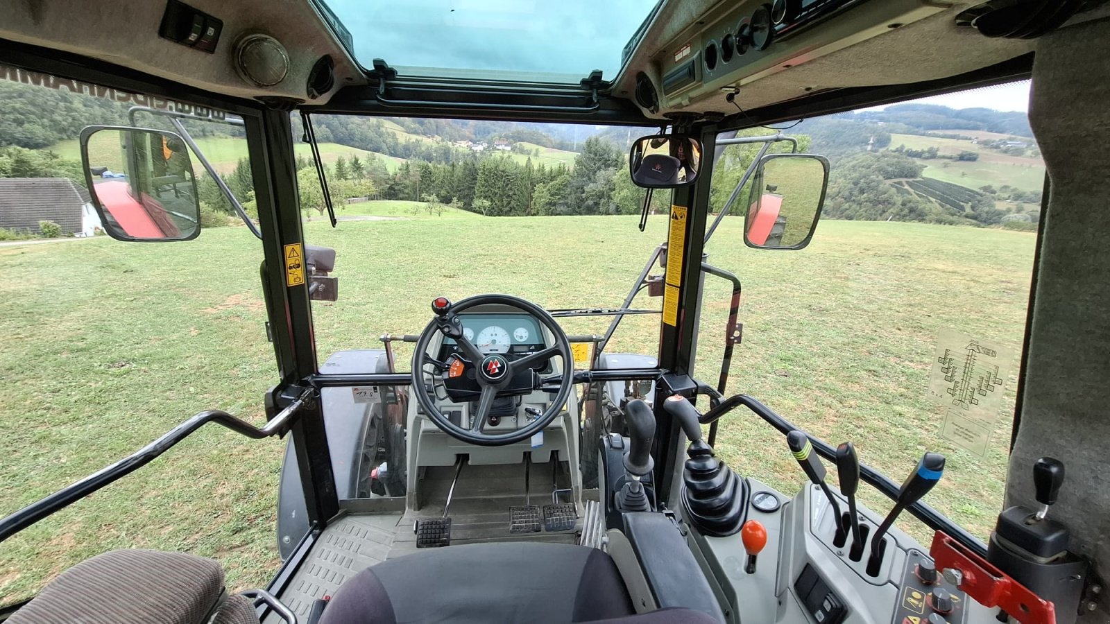 Traktor vrste Massey Ferguson 6245, Gebrauchtmaschine v St. Marienkirchen/Polsenz (Slika 5)