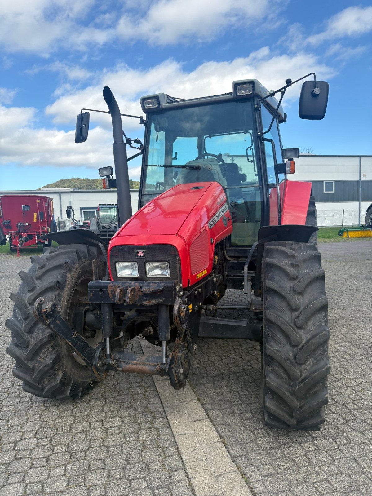 Traktor του τύπου Massey Ferguson 6255, Gebrauchtmaschine σε Gudensberg (Φωτογραφία 9)