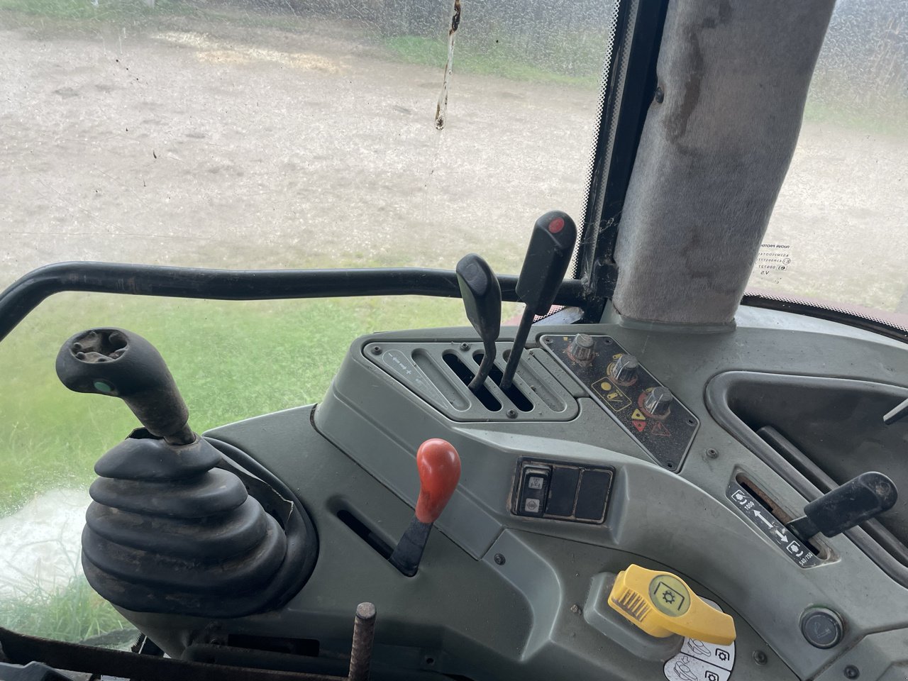 Traktor του τύπου Massey Ferguson 6265, Gebrauchtmaschine σε JOSSELIN (Φωτογραφία 5)