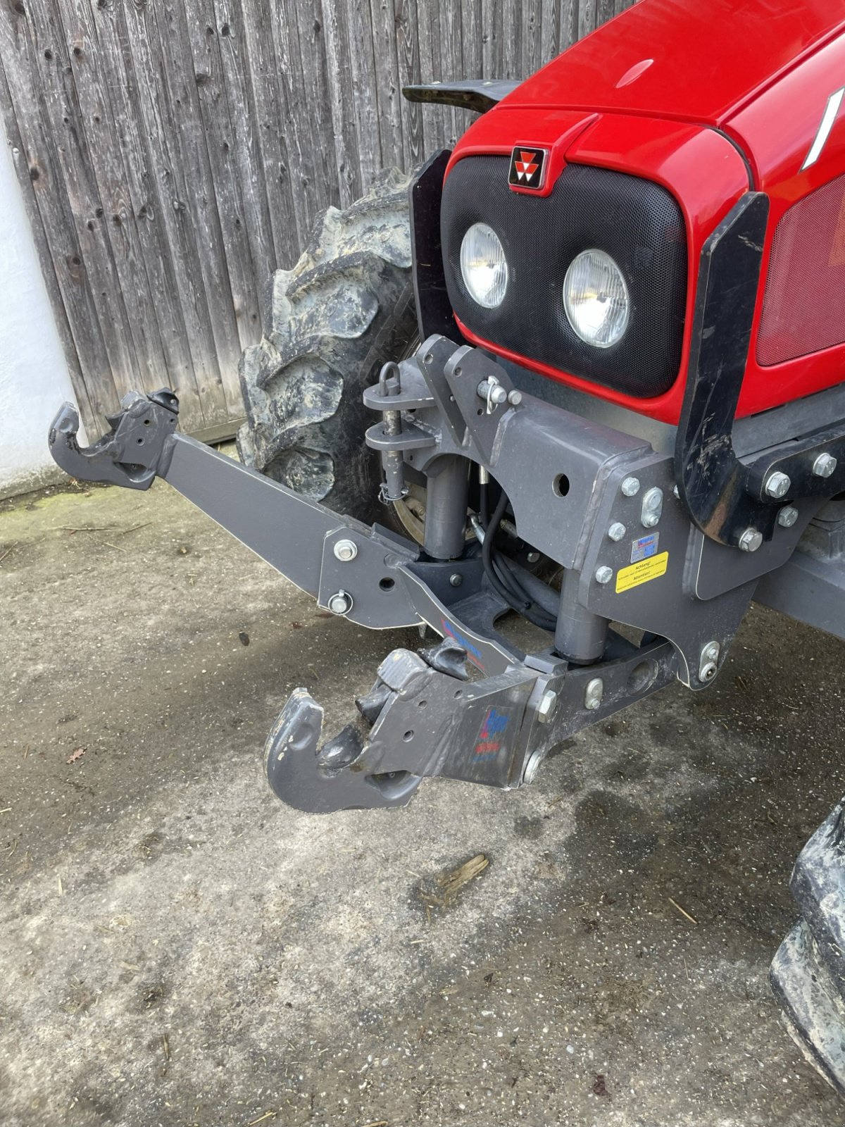 Traktor of the type Massey Ferguson 6445 Dyna 6, Gebrauchtmaschine in Bayern - Schwindegg (Picture 7)