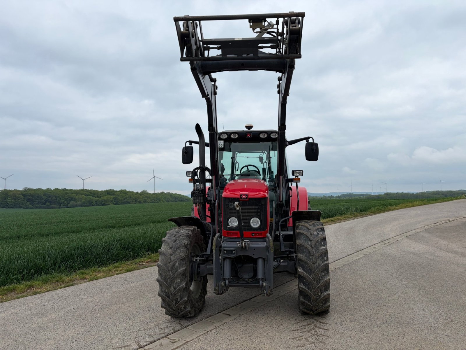 Traktor του τύπου Massey Ferguson 6455, Gebrauchtmaschine σε rothenburg (Φωτογραφία 2)