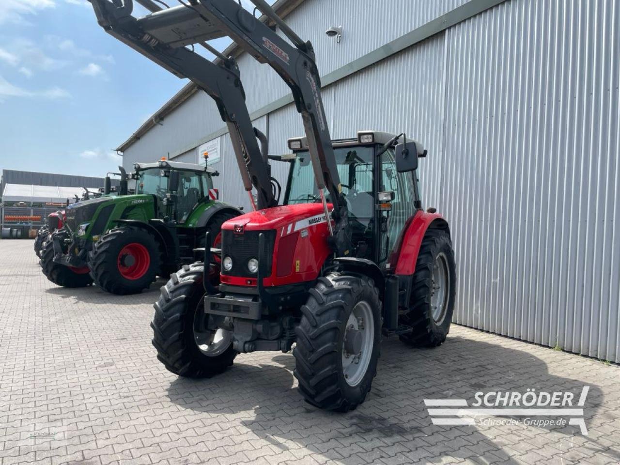 Traktor des Typs Massey Ferguson 6460 DYNA-6, Gebrauchtmaschine in Wildeshausen (Bild 5)