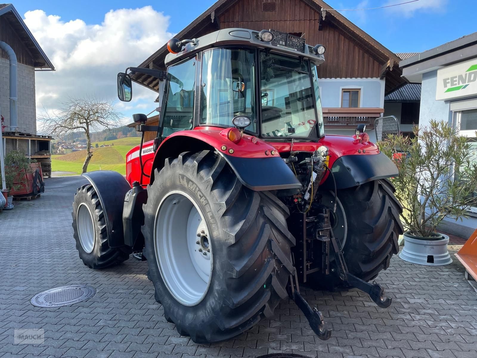 Traktor tipa Massey Ferguson 6465-4 Dyna6 Elite, Gebrauchtmaschine u Burgkirchen (Slika 3)