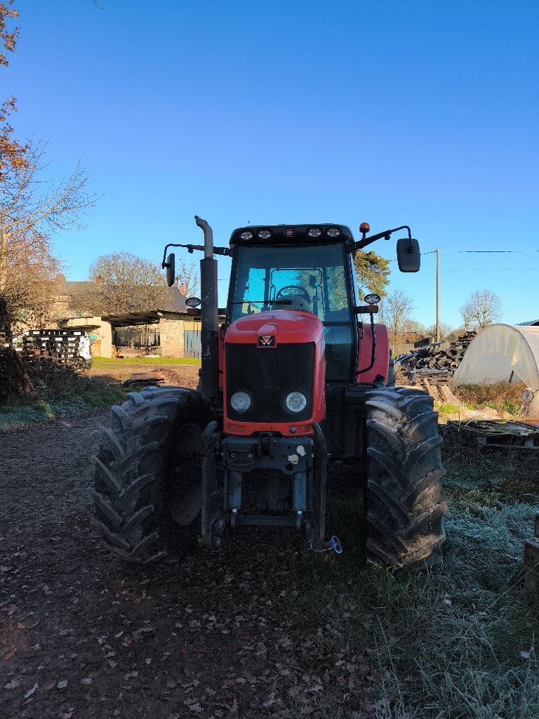 Traktor типа Massey Ferguson 6465 DYNA 6, Gebrauchtmaschine в Saint-Rémy (Фотография 5)