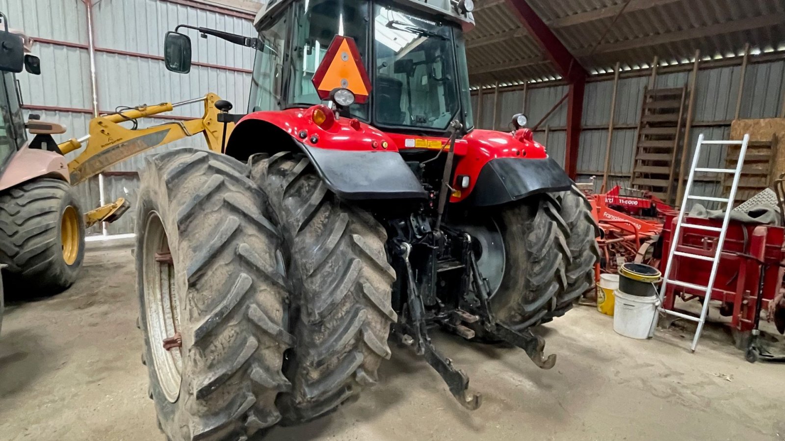 Traktor типа Massey Ferguson 6465 Dynashift med Frontlift, Gebrauchtmaschine в Hjørring (Фотография 3)