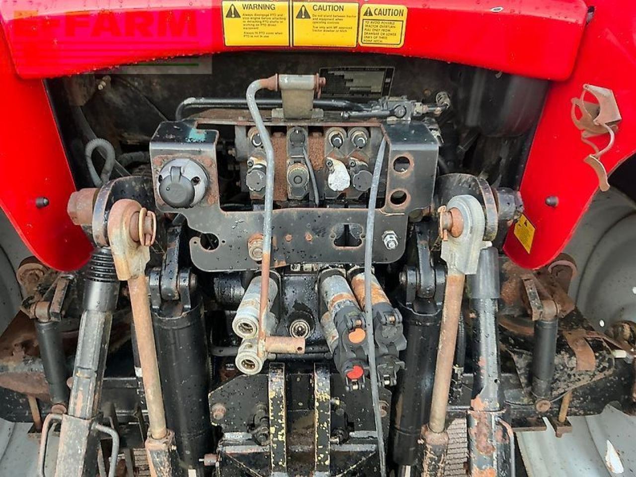 Traktor типа Massey Ferguson 6465 dynashift (st25618), Gebrauchtmaschine в SHAFTESBURY (Фотография 16)