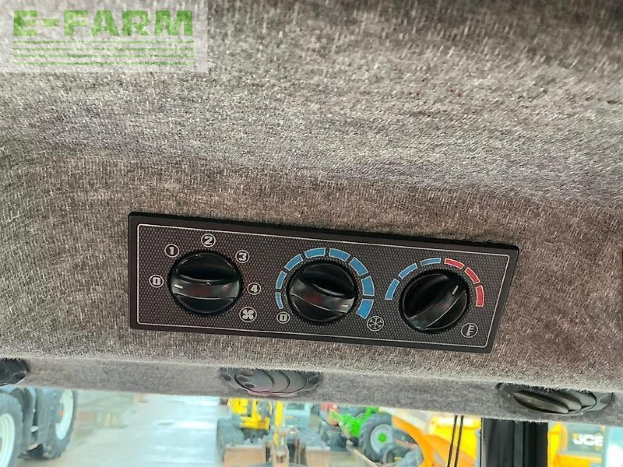 Traktor типа Massey Ferguson 6465 dynashift (st25618), Gebrauchtmaschine в SHAFTESBURY (Фотография 21)