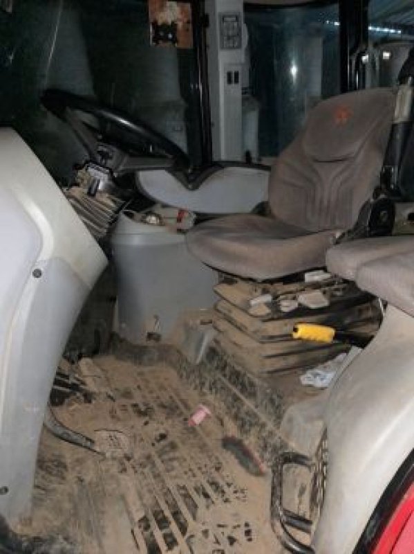 Traktor des Typs Massey Ferguson 6465, Gebrauchtmaschine in Belleville sur Meuse (Bild 7)