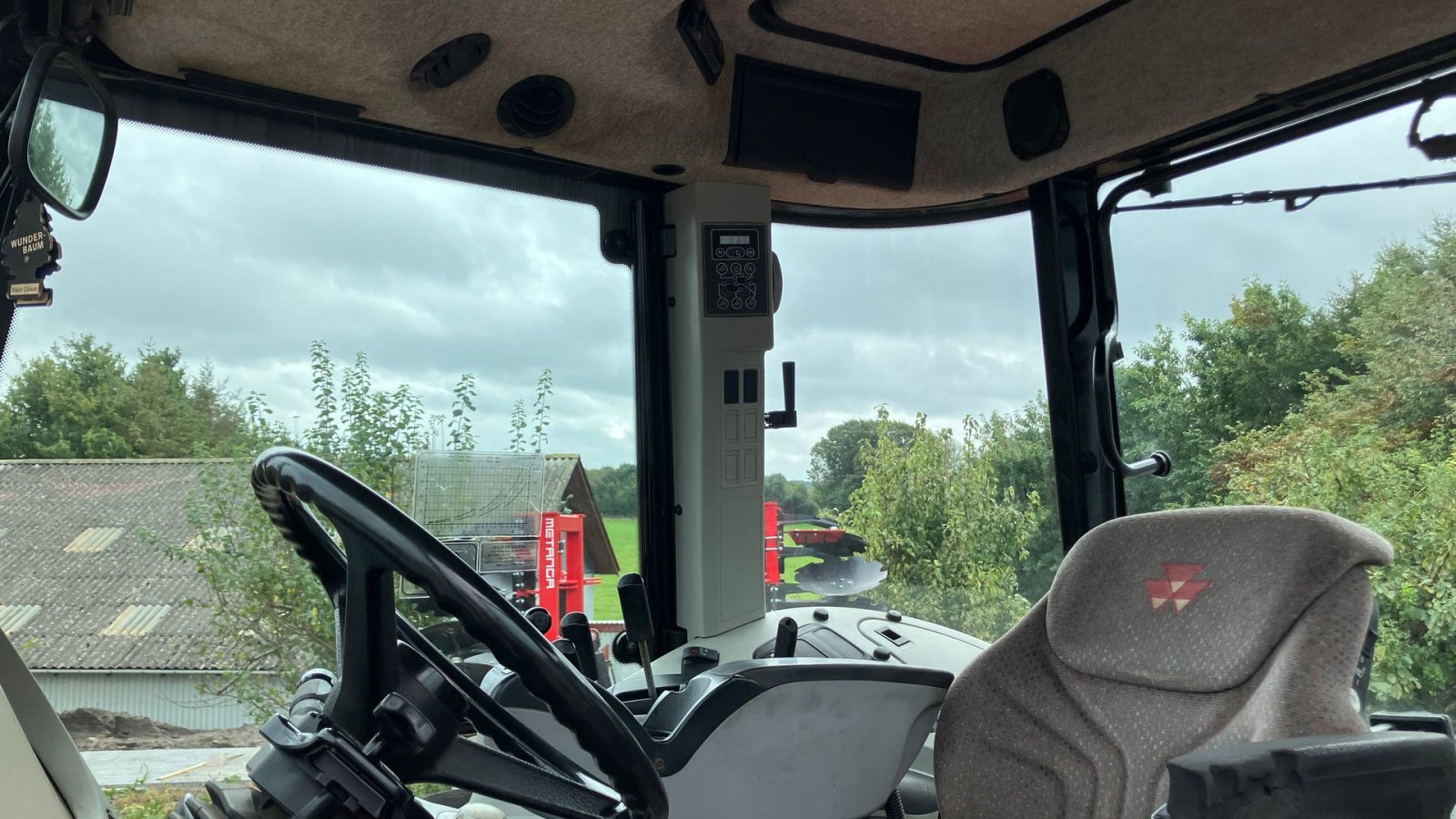 Traktor типа Massey Ferguson 6465, Gebrauchtmaschine в Svenstrup J (Фотография 6)