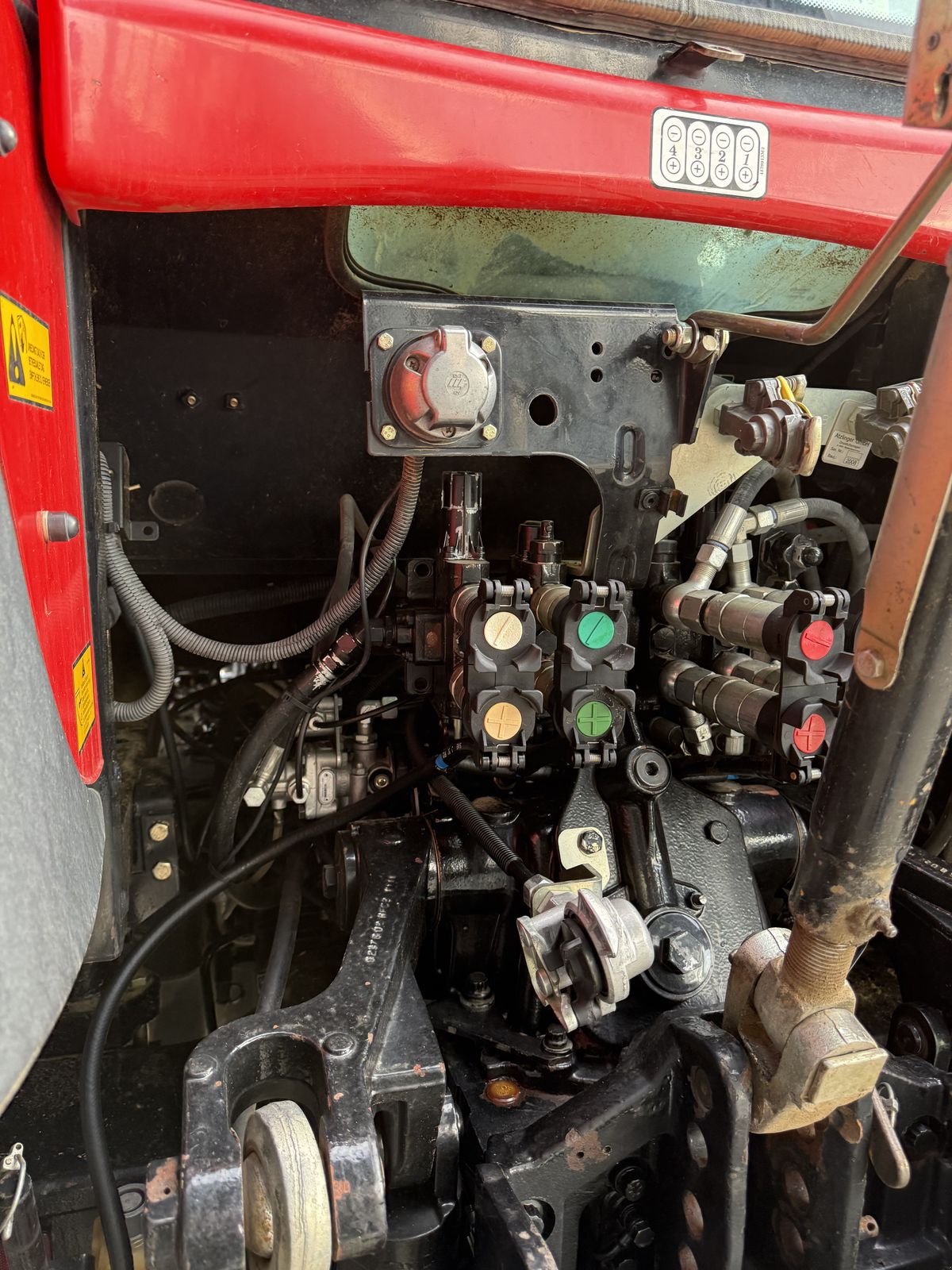 Traktor des Typs Massey Ferguson 6470-4, Gebrauchtmaschine in Hohenruppersdorf (Bild 16)