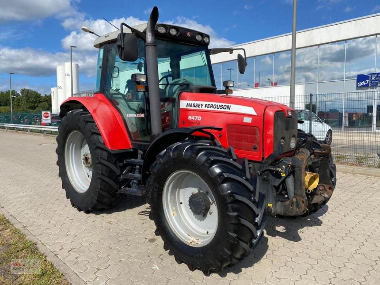 Traktor του τύπου Massey Ferguson 6470 DYNASHIFT MIT FZW, Gebrauchtmaschine σε Oyten (Φωτογραφία 2)