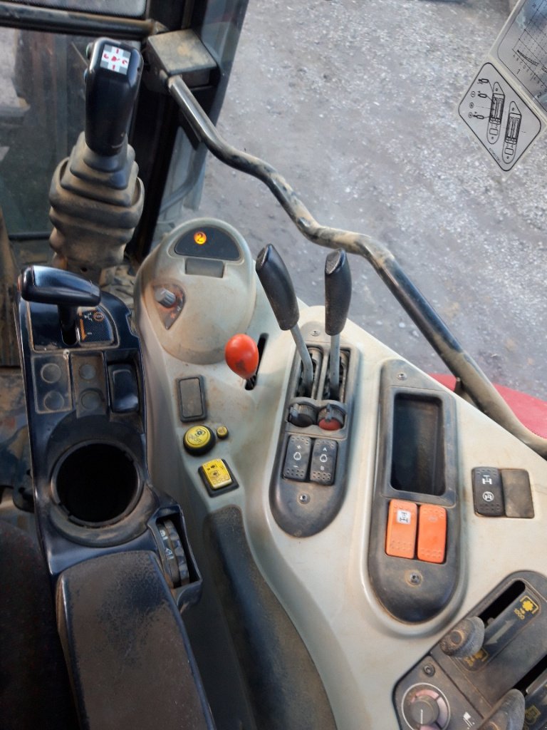 Traktor of the type Massey Ferguson 6470 TIERS 3 D 6, Gebrauchtmaschine in BRAS SUR MEUSE (Picture 8)