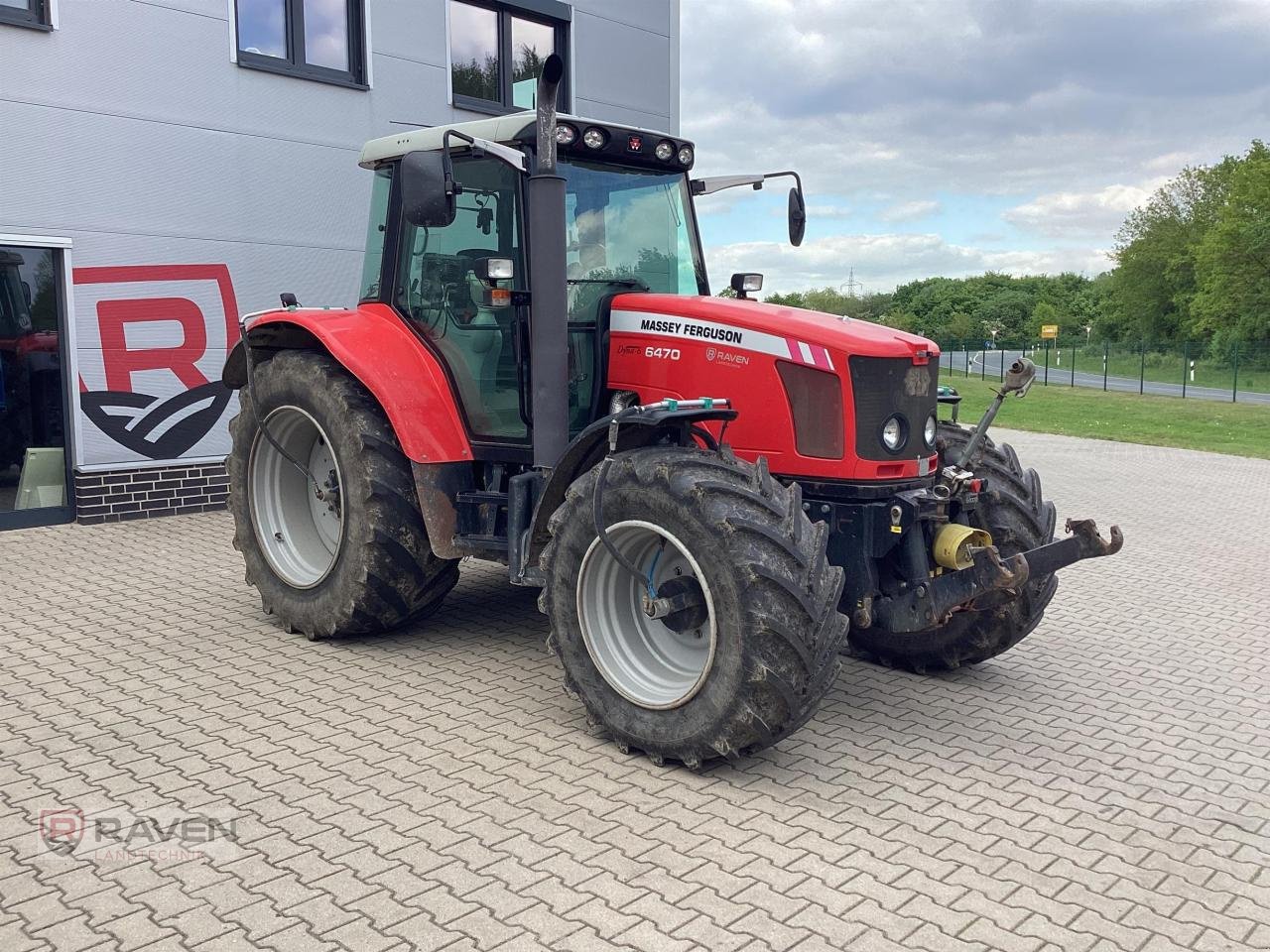 Traktor des Typs Massey Ferguson 6470, Gebrauchtmaschine in Sulingen (Bild 1)