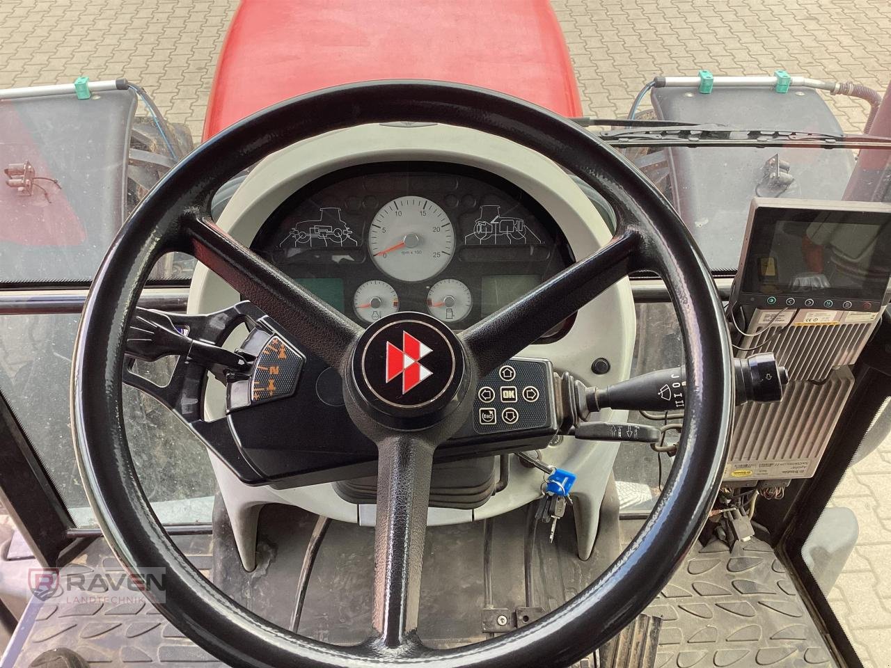Traktor des Typs Massey Ferguson 6470, Gebrauchtmaschine in Sulingen (Bild 16)