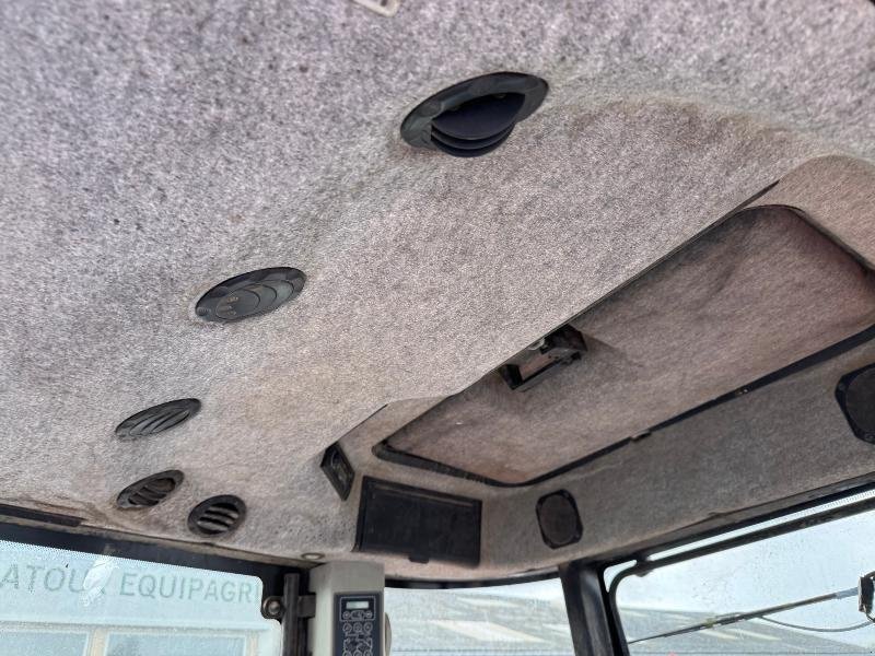 Traktor del tipo Massey Ferguson 6475 DYNA6, Gebrauchtmaschine In Wargnies Le Grand (Immagine 8)