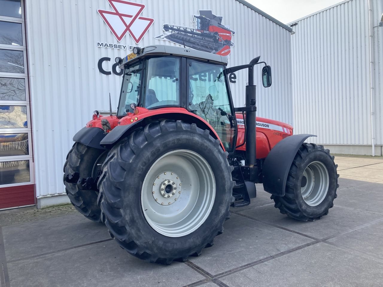 Traktor van het type Massey Ferguson 6475, Gebrauchtmaschine in Oude-Tonge (Foto 7)