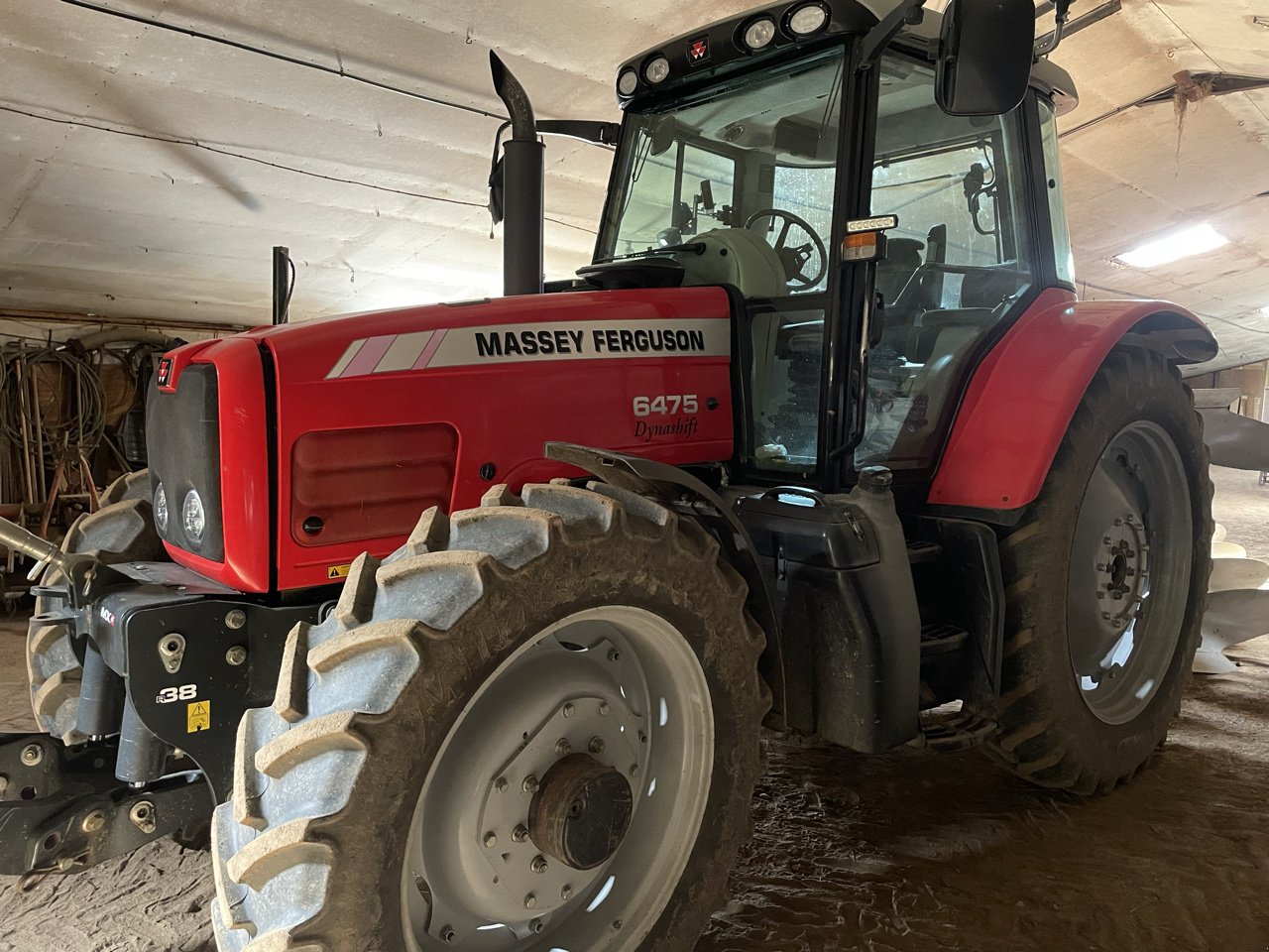 Traktor del tipo Massey Ferguson 6475, Gebrauchtmaschine en PONTIVY (Imagen 1)