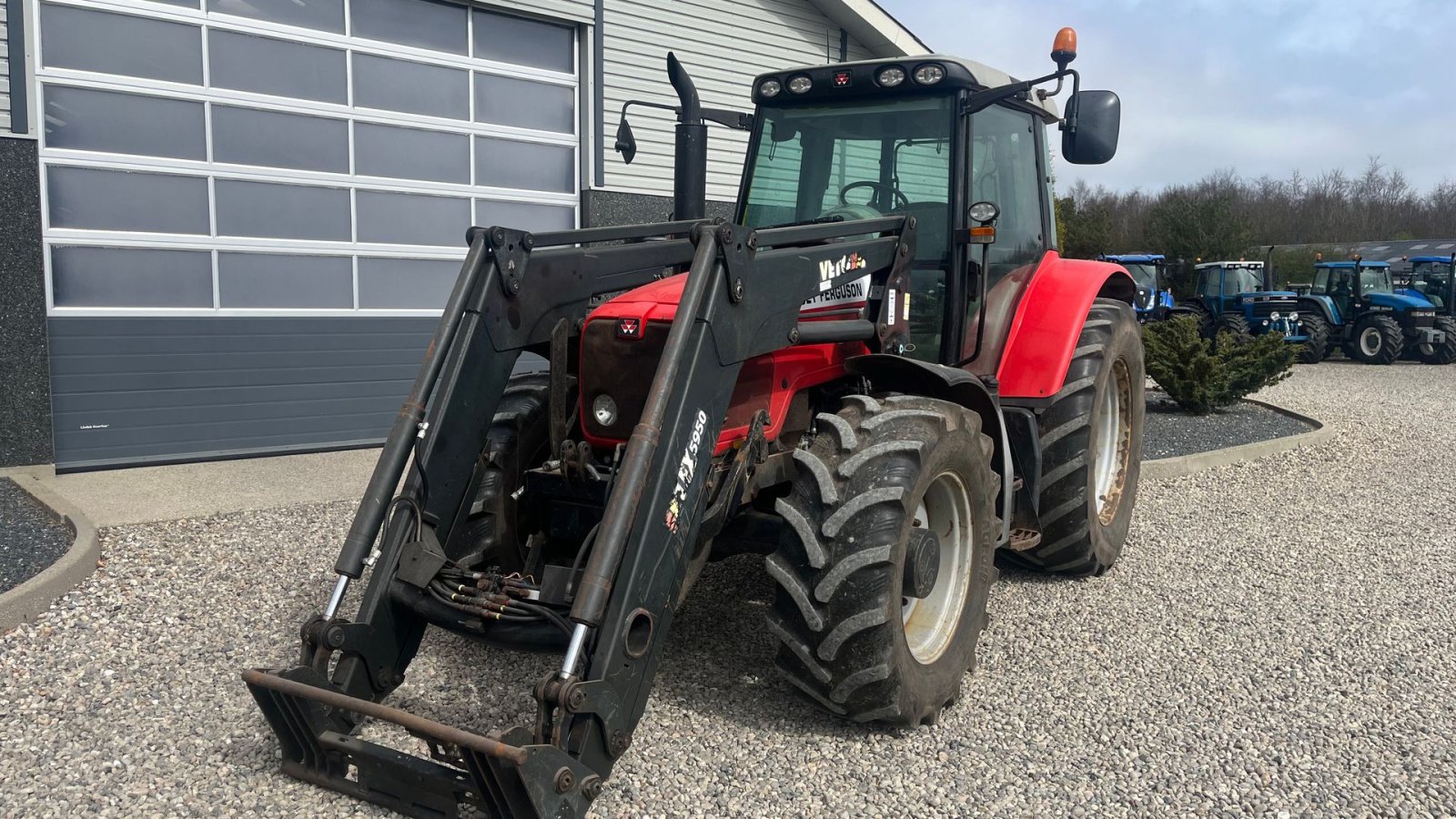 Traktor del tipo Massey Ferguson 6480 Dyna 4 Med frontlift og frontlæsser, Gebrauchtmaschine en Lintrup (Imagen 10)