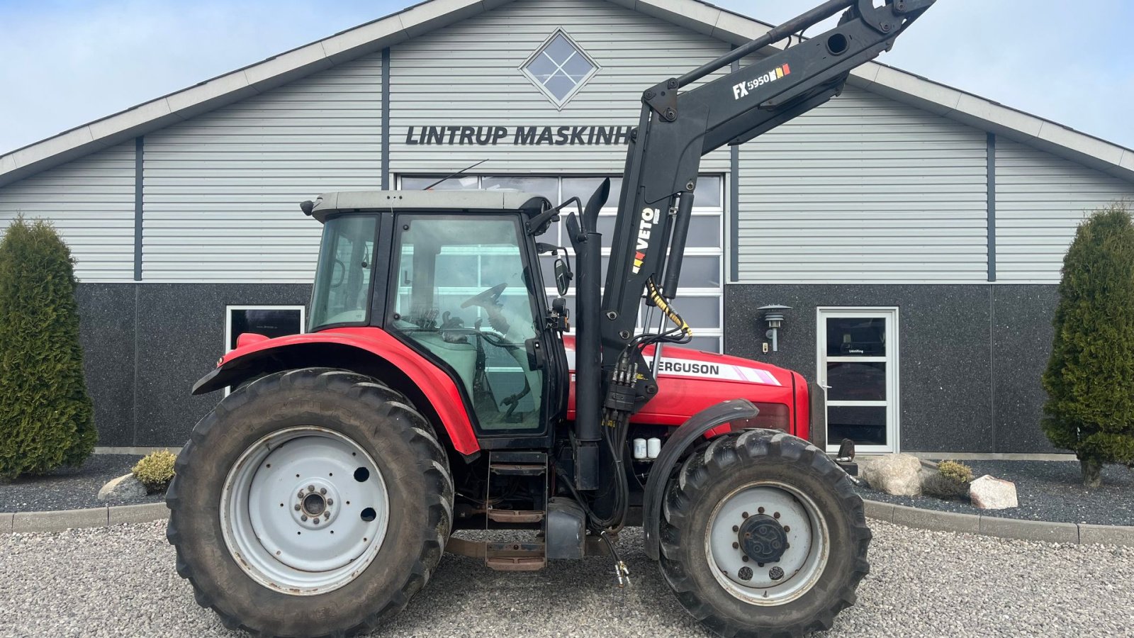 Traktor del tipo Massey Ferguson 6480 Dyna 4 Med frontlift og frontlæsser, Gebrauchtmaschine en Lintrup (Imagen 9)