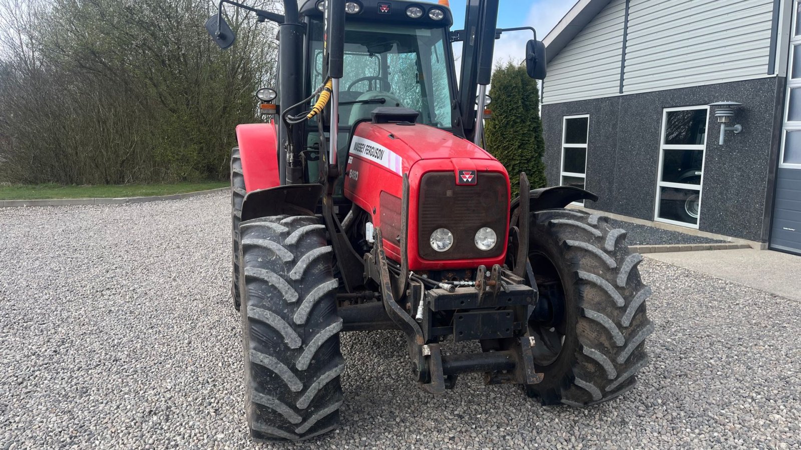 Traktor del tipo Massey Ferguson 6480 Dyna 4 Med frontlift og frontlæsser, Gebrauchtmaschine en Lintrup (Imagen 19)