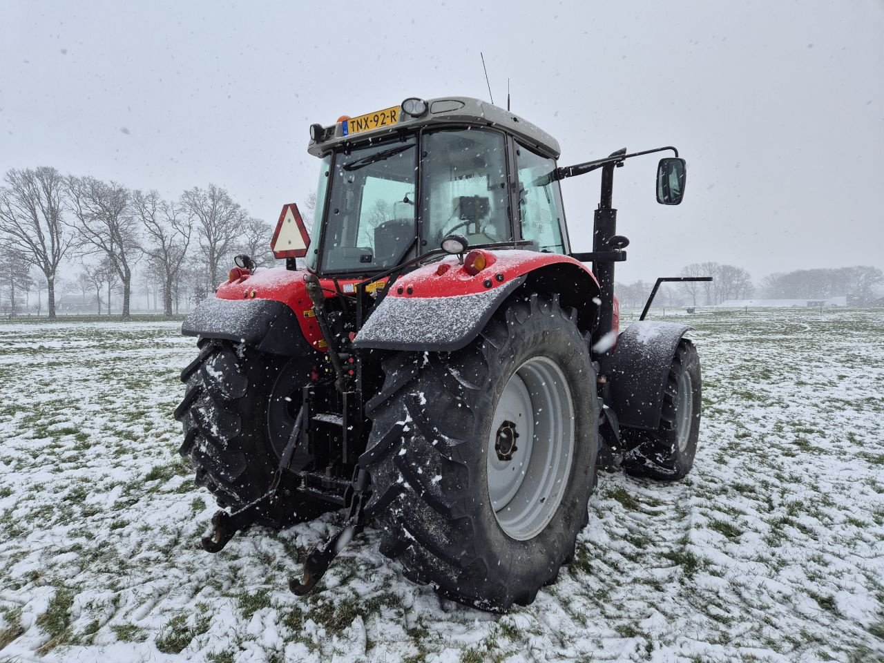 Traktor van het type Massey Ferguson 6480 Dyna 6, Gebrauchtmaschine in Fleringen (Foto 4)