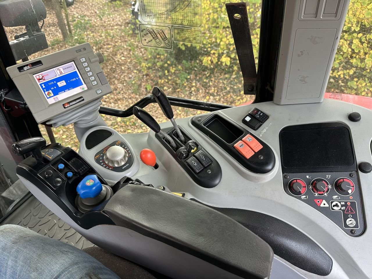 Traktor типа Massey Ferguson 6480 Dyna 6, Gebrauchtmaschine в Rossum (Фотография 7)