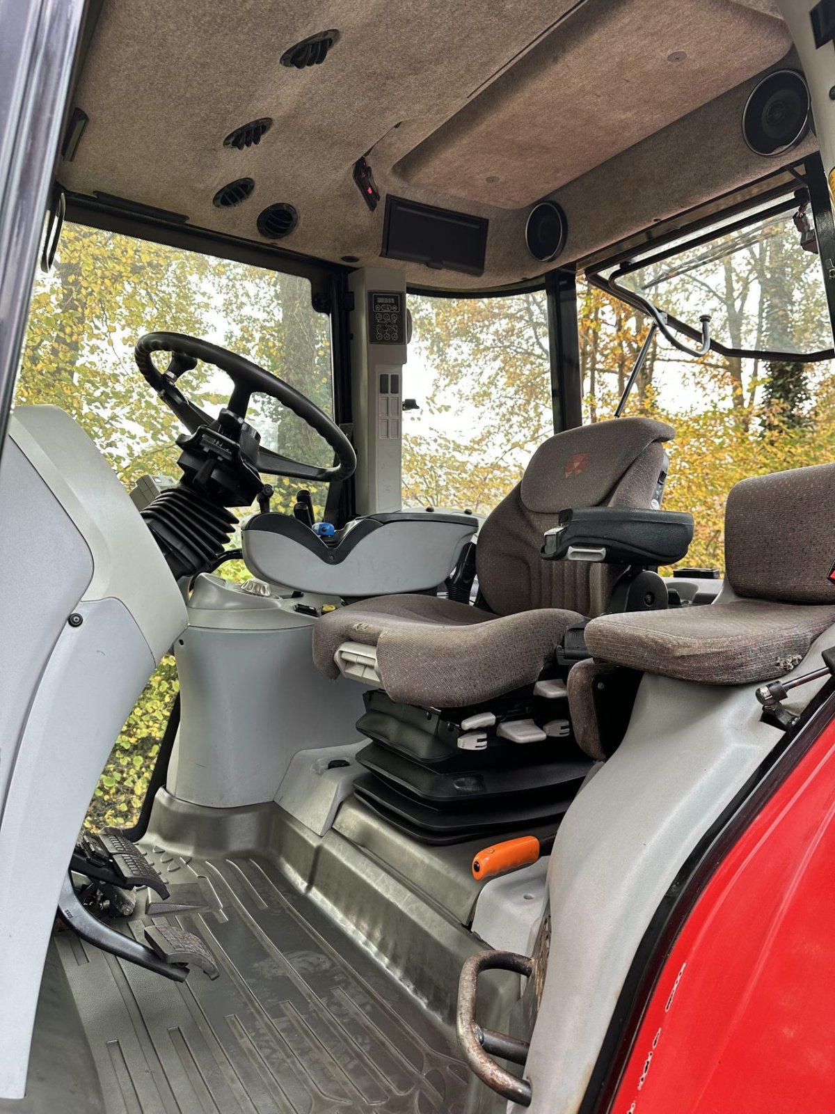 Traktor типа Massey Ferguson 6480 Dyna 6, Gebrauchtmaschine в Rossum (Фотография 6)