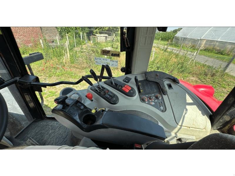 Traktor типа Massey Ferguson 6480 DYNA6, Gebrauchtmaschine в Richebourg (Фотография 8)