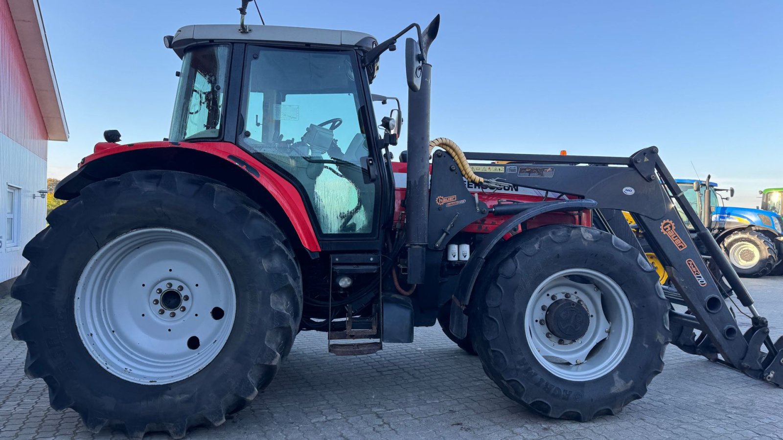 Traktor des Typs Massey Ferguson 6480 MED FULD AFFJEDRING!, Gebrauchtmaschine in Nørager (Bild 10)