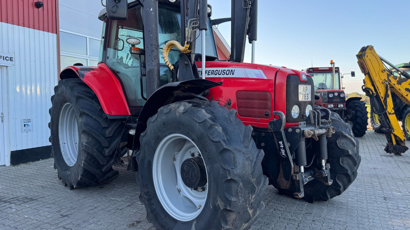 Traktor des Typs Massey Ferguson 6480 MED FULD AFFJEDRING!, Gebrauchtmaschine in Nørager (Bild 22)
