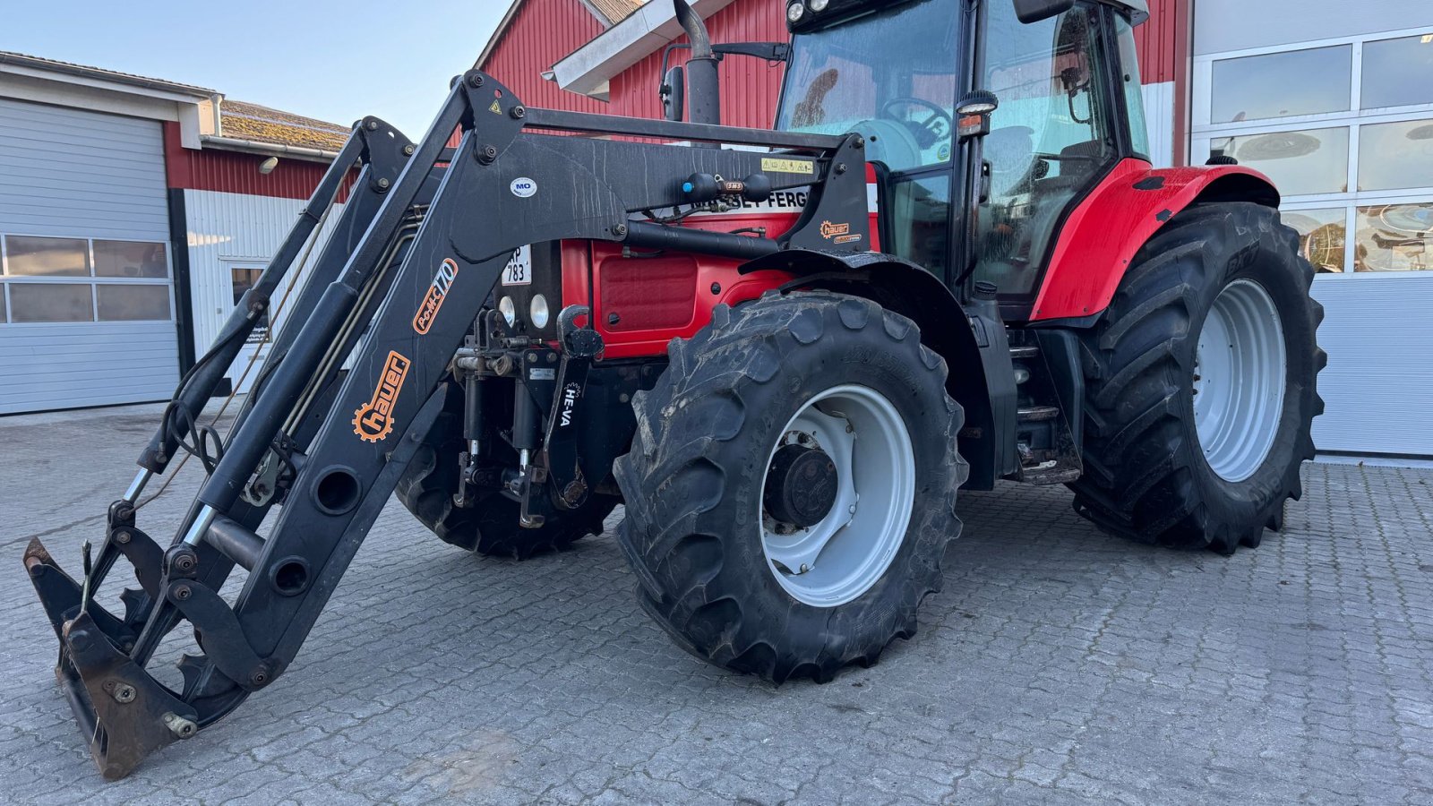 Traktor des Typs Massey Ferguson 6480 MED FULD AFFJEDRING!, Gebrauchtmaschine in Nørager (Bild 1)