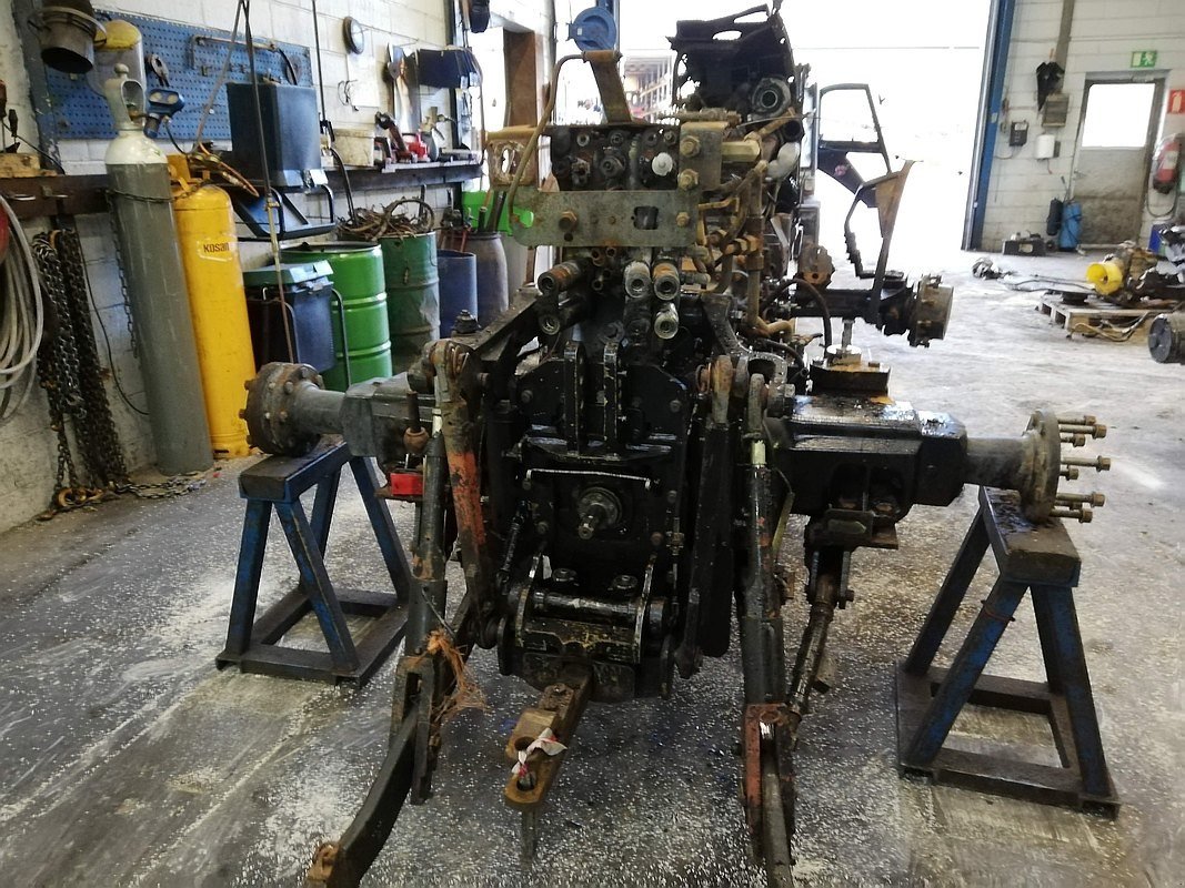 Traktor типа Massey Ferguson 6480, Gebrauchtmaschine в Viborg (Фотография 4)