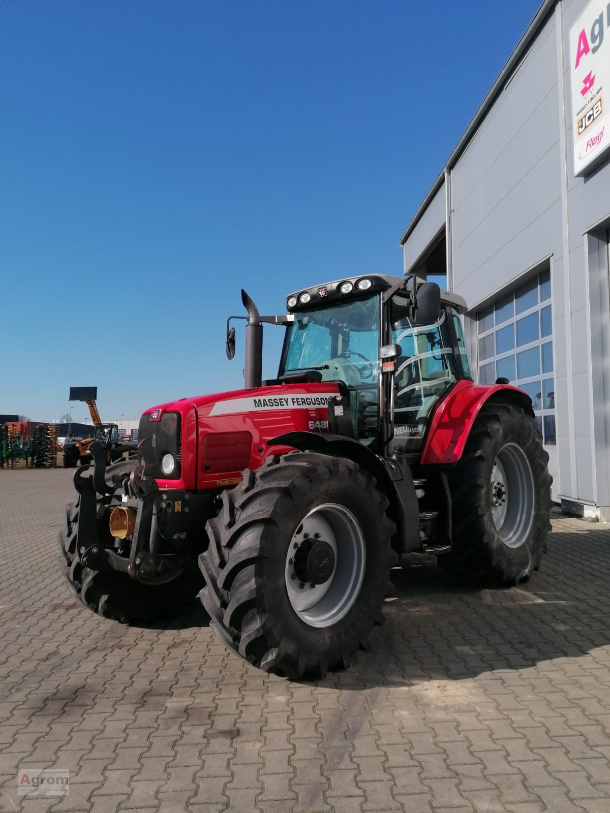 Traktor от тип Massey Ferguson 6480, Gebrauchtmaschine в Herbertingen (Снимка 3)