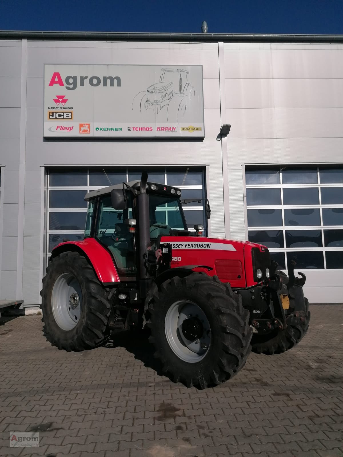 Traktor от тип Massey Ferguson 6480, Gebrauchtmaschine в Herbertingen (Снимка 11)