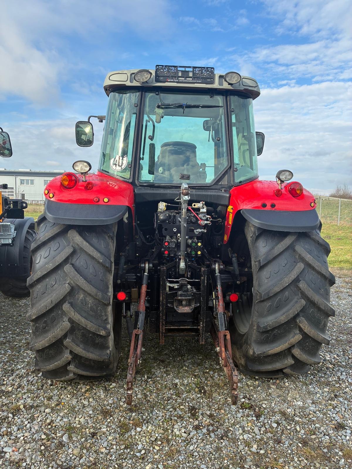 Traktor от тип Massey Ferguson 6480, Gebrauchtmaschine в Herbertingen (Снимка 20)