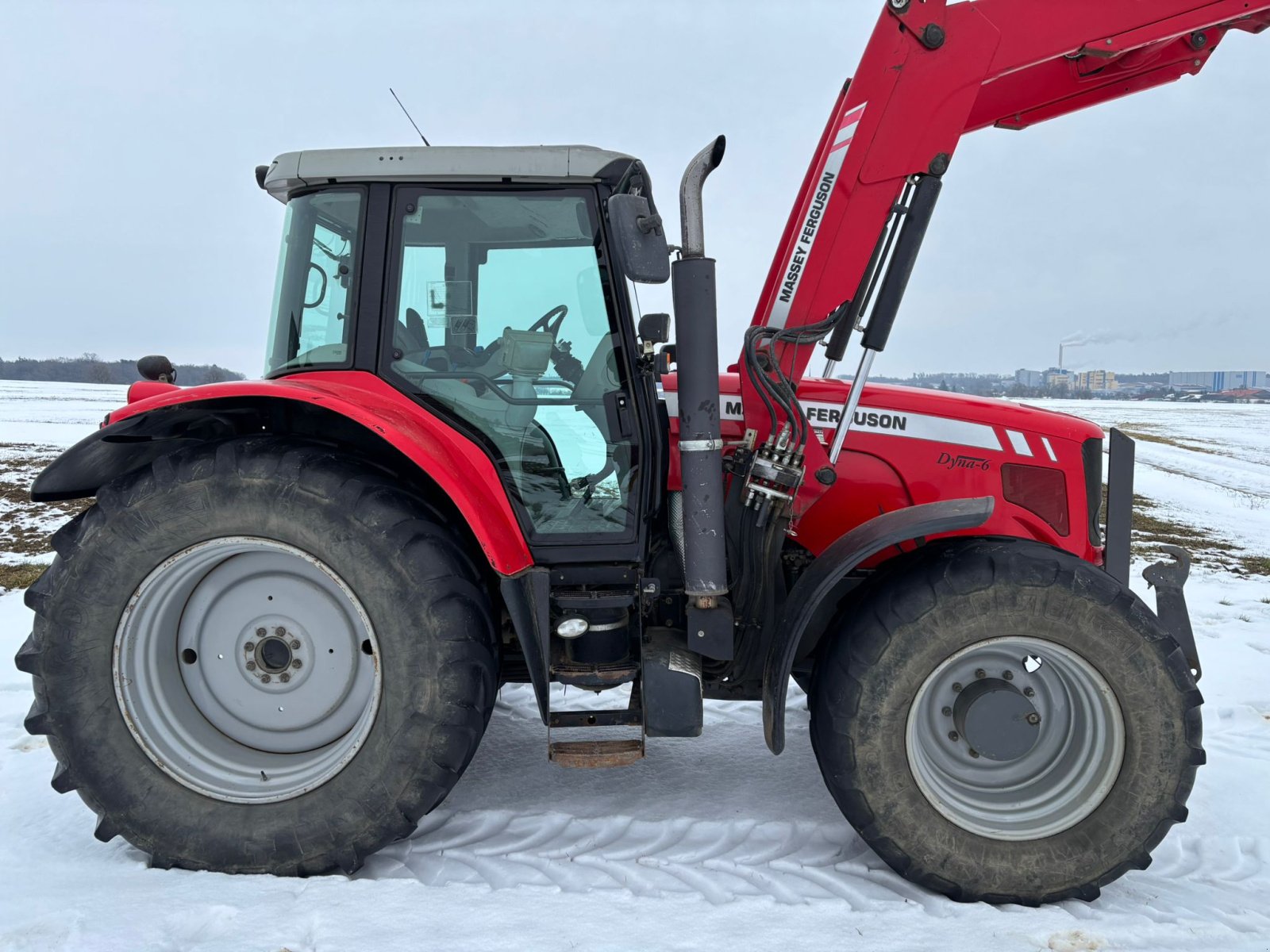 Traktor van het type Massey Ferguson 6480, Gebrauchtmaschine in Blaufelden-Wiesenbach (Foto 5)