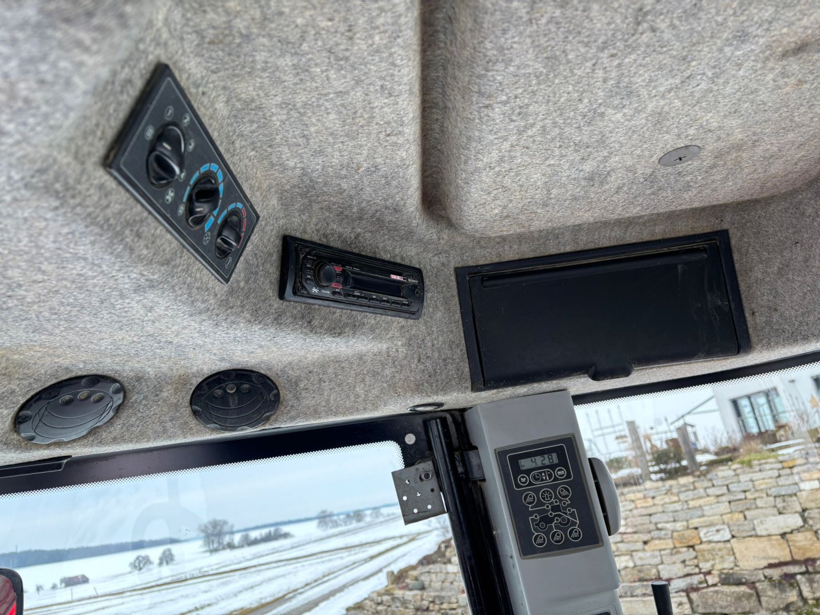 Traktor van het type Massey Ferguson 6480, Gebrauchtmaschine in Blaufelden-Wiesenbach (Foto 16)