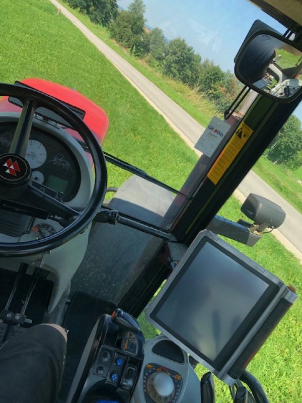 Traktor des Typs Massey Ferguson 6480, Gebrauchtmaschine in Fridolfing (Bild 3)