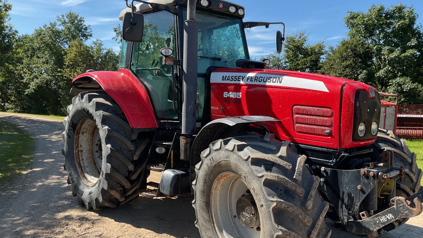 Traktor от тип Massey Ferguson 6485, Gebrauchtmaschine в Bording (Снимка 3)