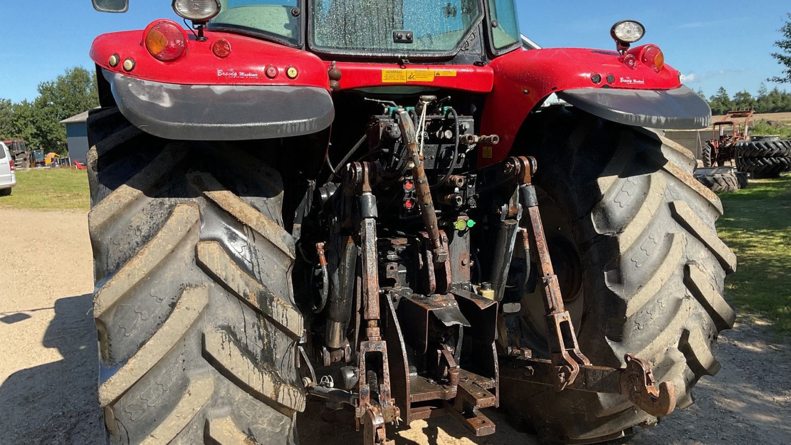 Traktor от тип Massey Ferguson 6485, Gebrauchtmaschine в Bording (Снимка 2)