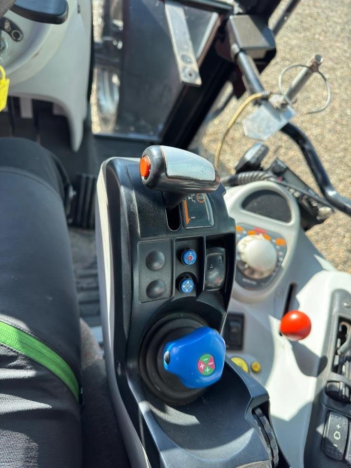 Traktor of the type Massey Ferguson 6485, Gebrauchtmaschine in Videbæk (Picture 15)